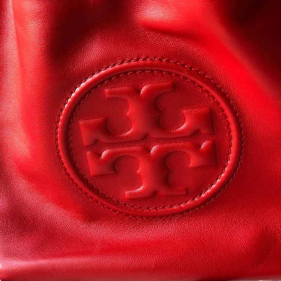 {Sold} Key Item Mini Backpack 🎒 - Picture 2 of 6